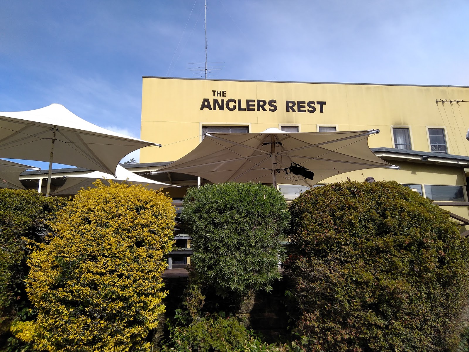 Anglers Rest Hotel in Brooklyn - photo 3