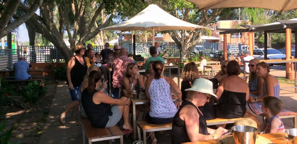 Anna Bay Tavern in Anna Bay - photo 2