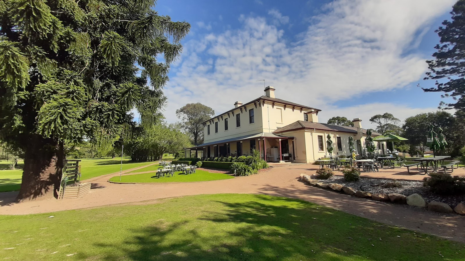 Antill Park Country Club Limited in Picton - photo 2