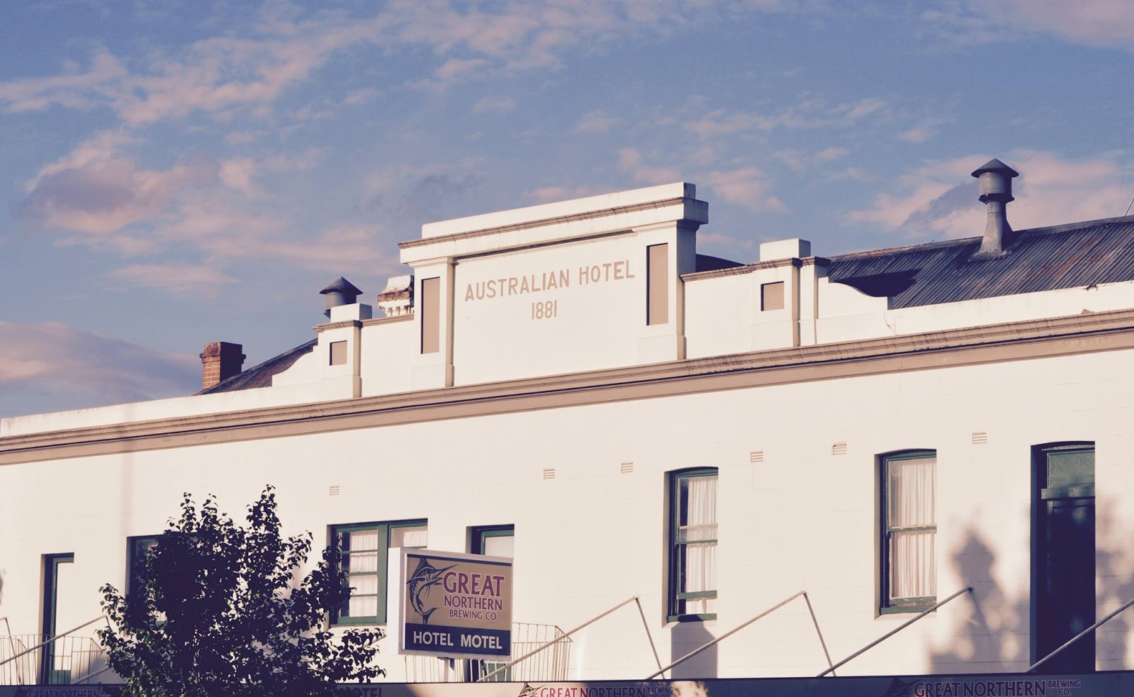 Australian Hotel Motel in Yass - photo 1