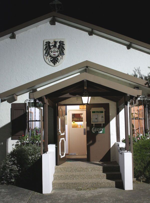 Austrian Club Sydney in Frenchs Forest - photo 1