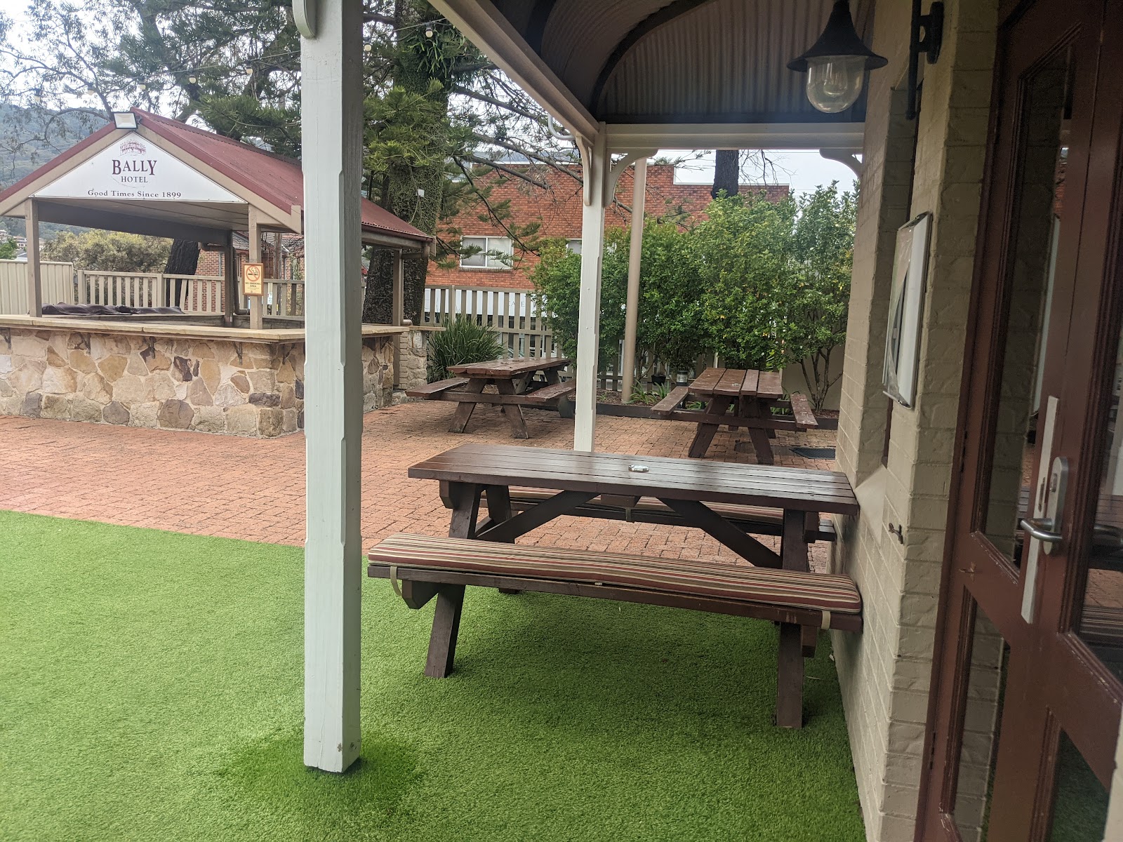 Balgownie Hotel in Balgownie - photo 4