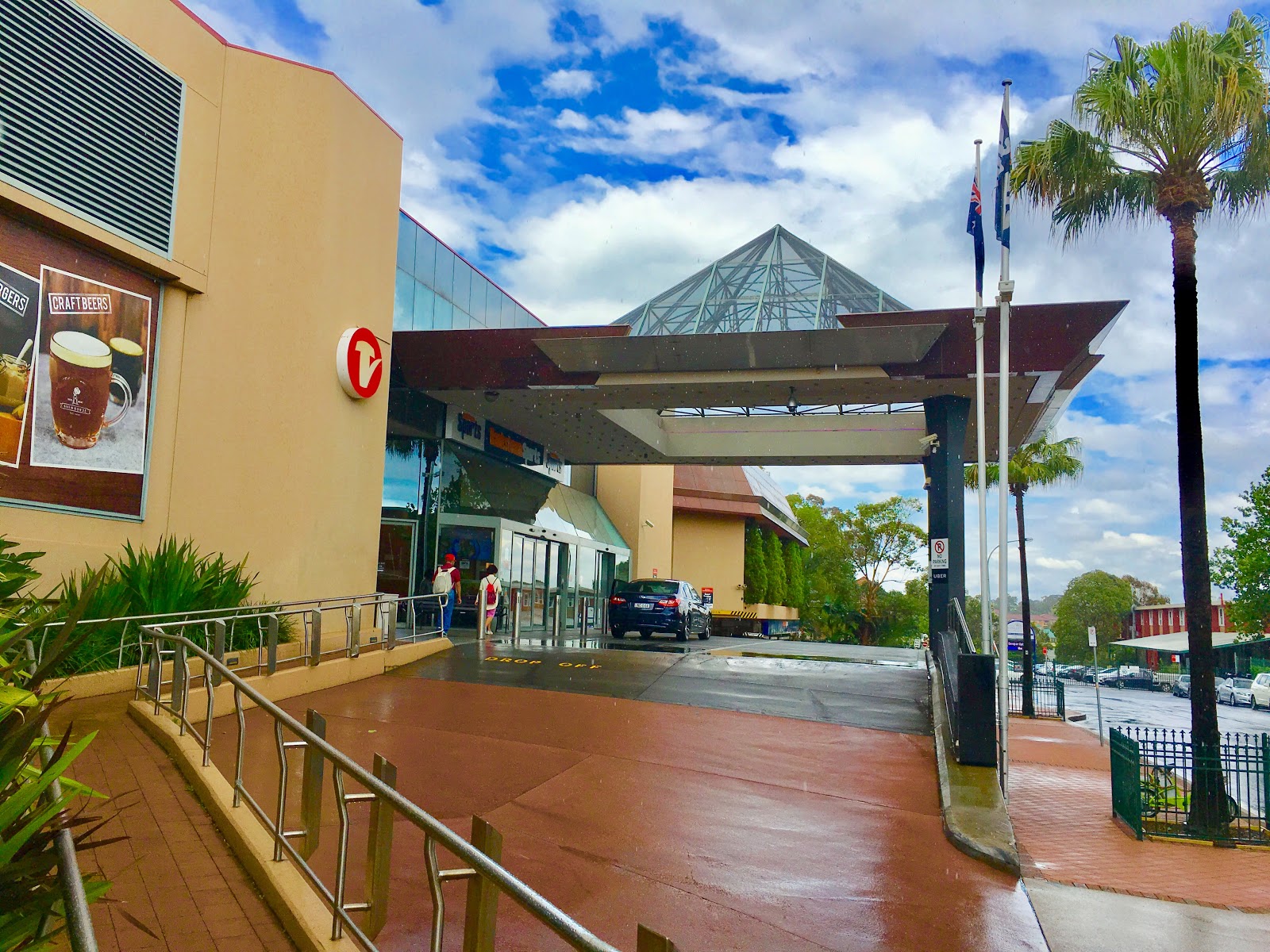 Bankstown City Bowling & Recreation Club in Bankstown - photo 1