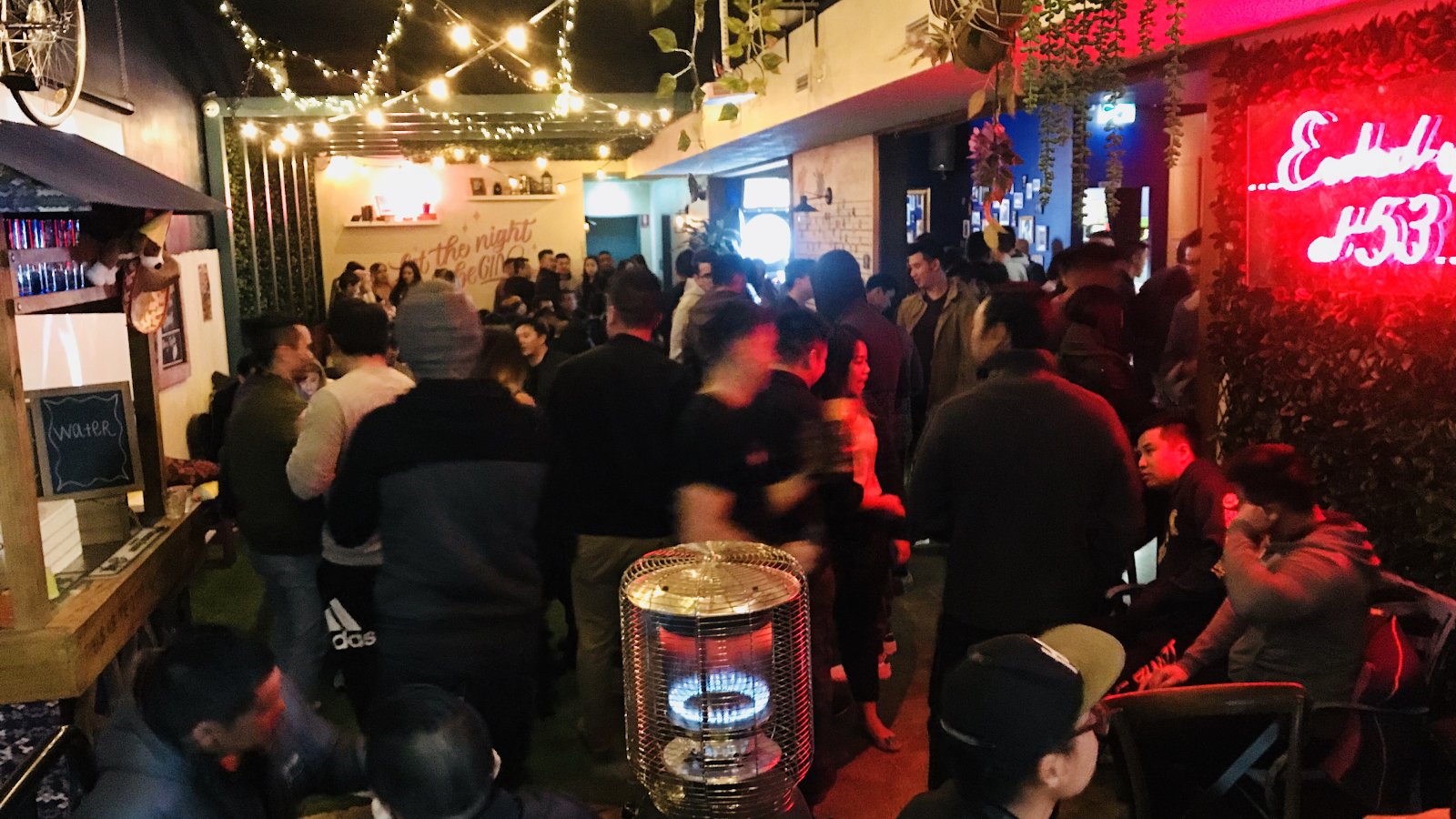 Bar 53 in Canley Vale - photo 4