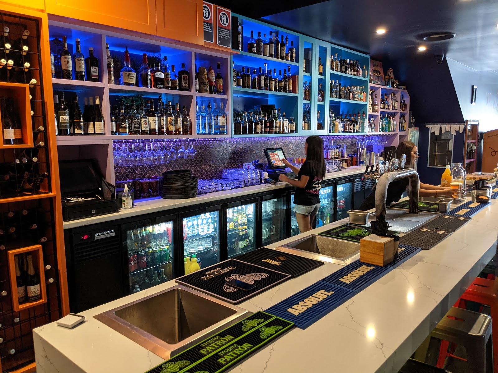 Bar 53 in Canley Vale - photo 2
