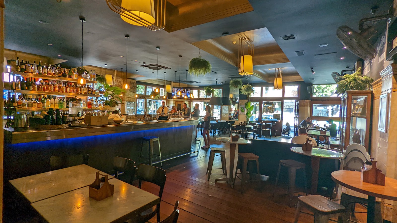 Bar Cleveland in Redfern - photo 2