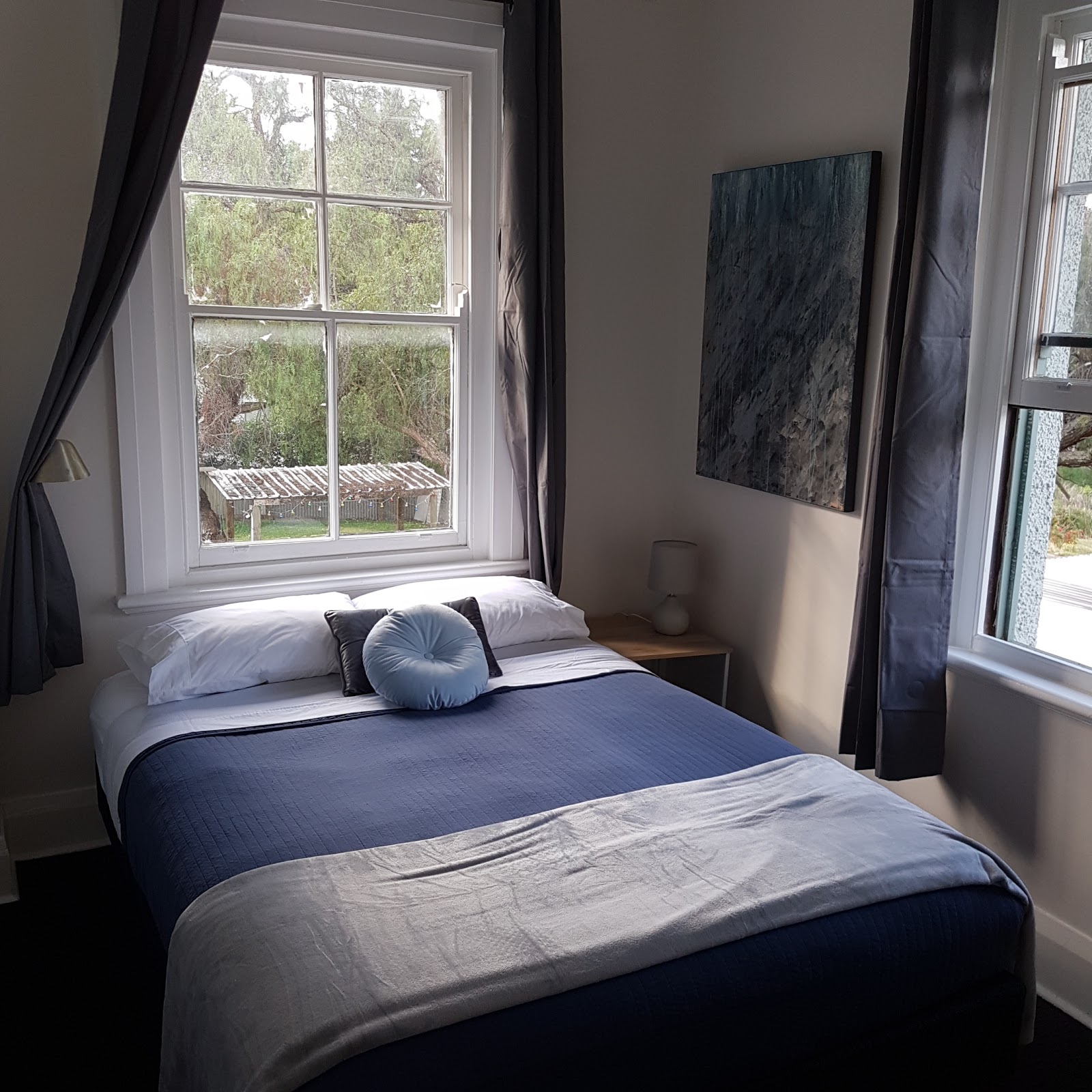 Batlow Hotel in Batlow - photo 8