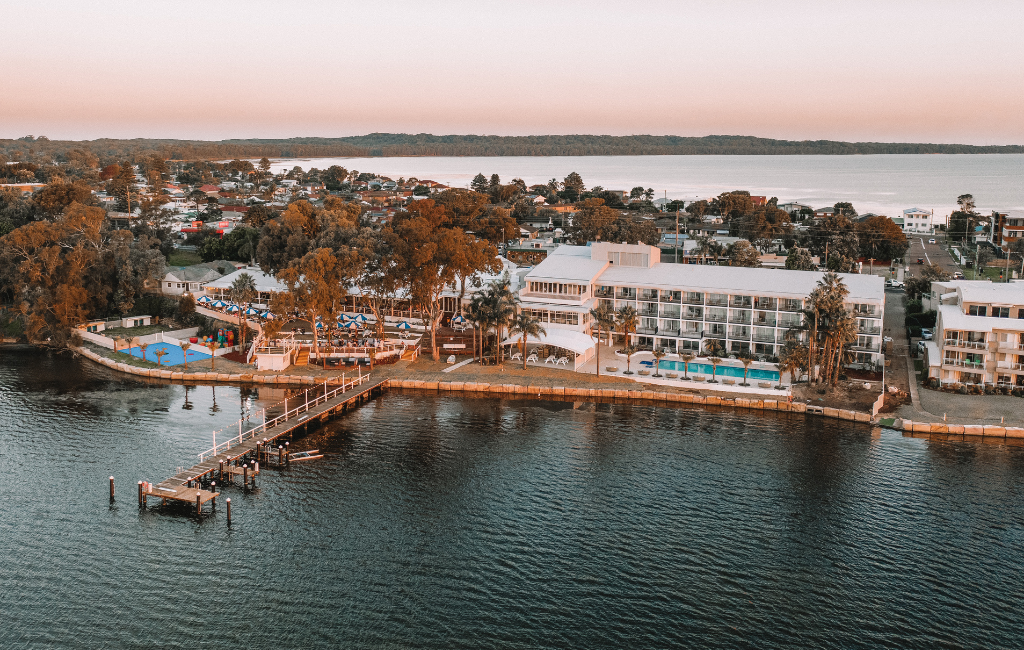 Beachcomber Hotel and Resort in Toukley - photo 1