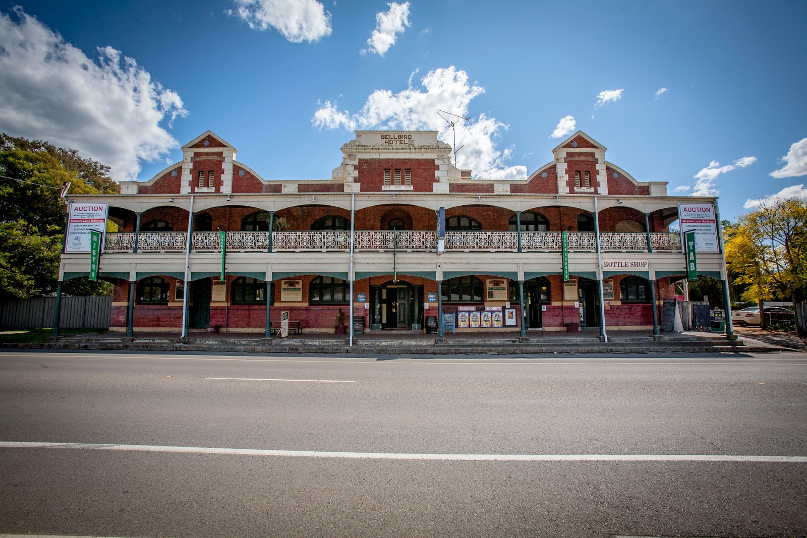 Bellbird Hotel in Bellbird - photo 2