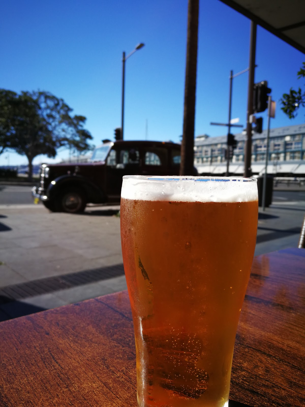 Bells Hotel in Woolloomooloo - photo 8