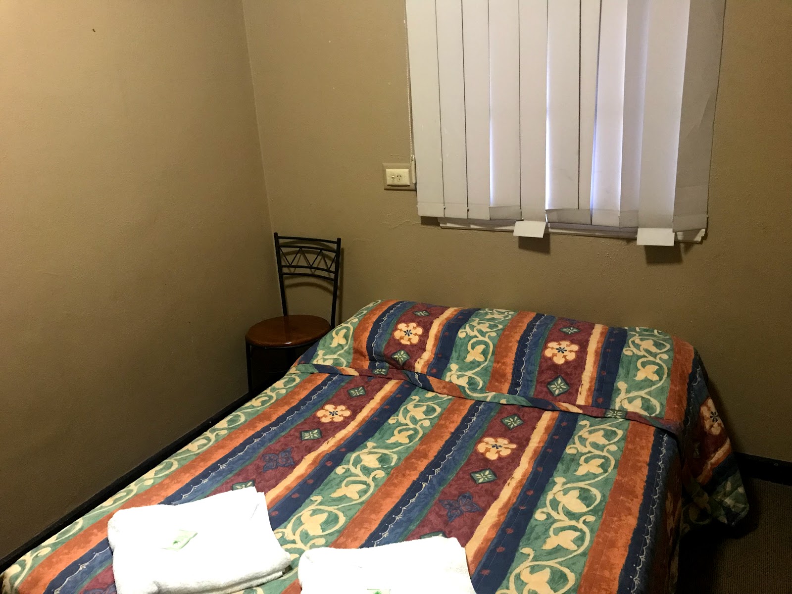 Belmore Hotel in Maitland - photo 2