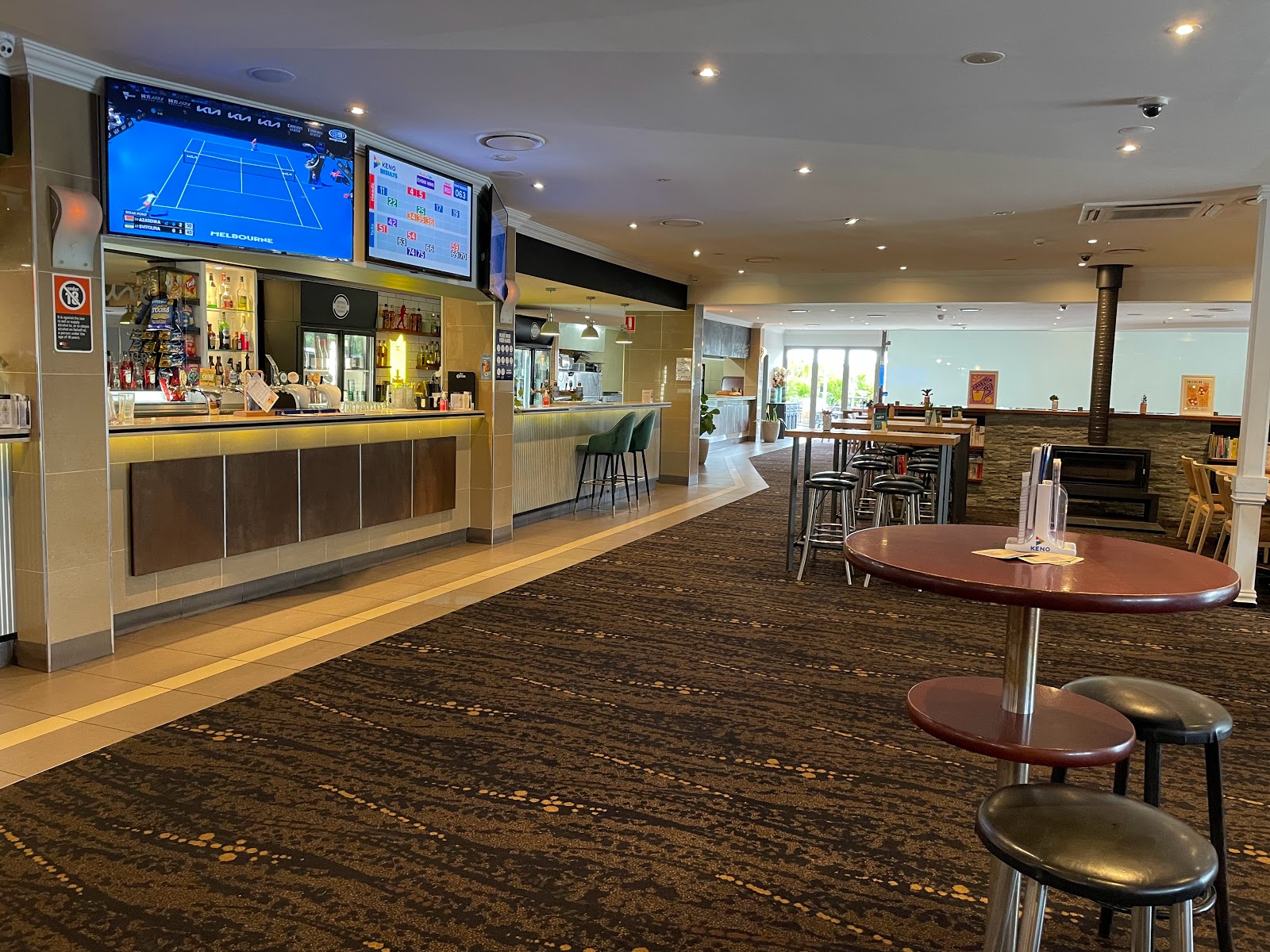 Berowra Village Tavern in Berowra Heights - photo 2