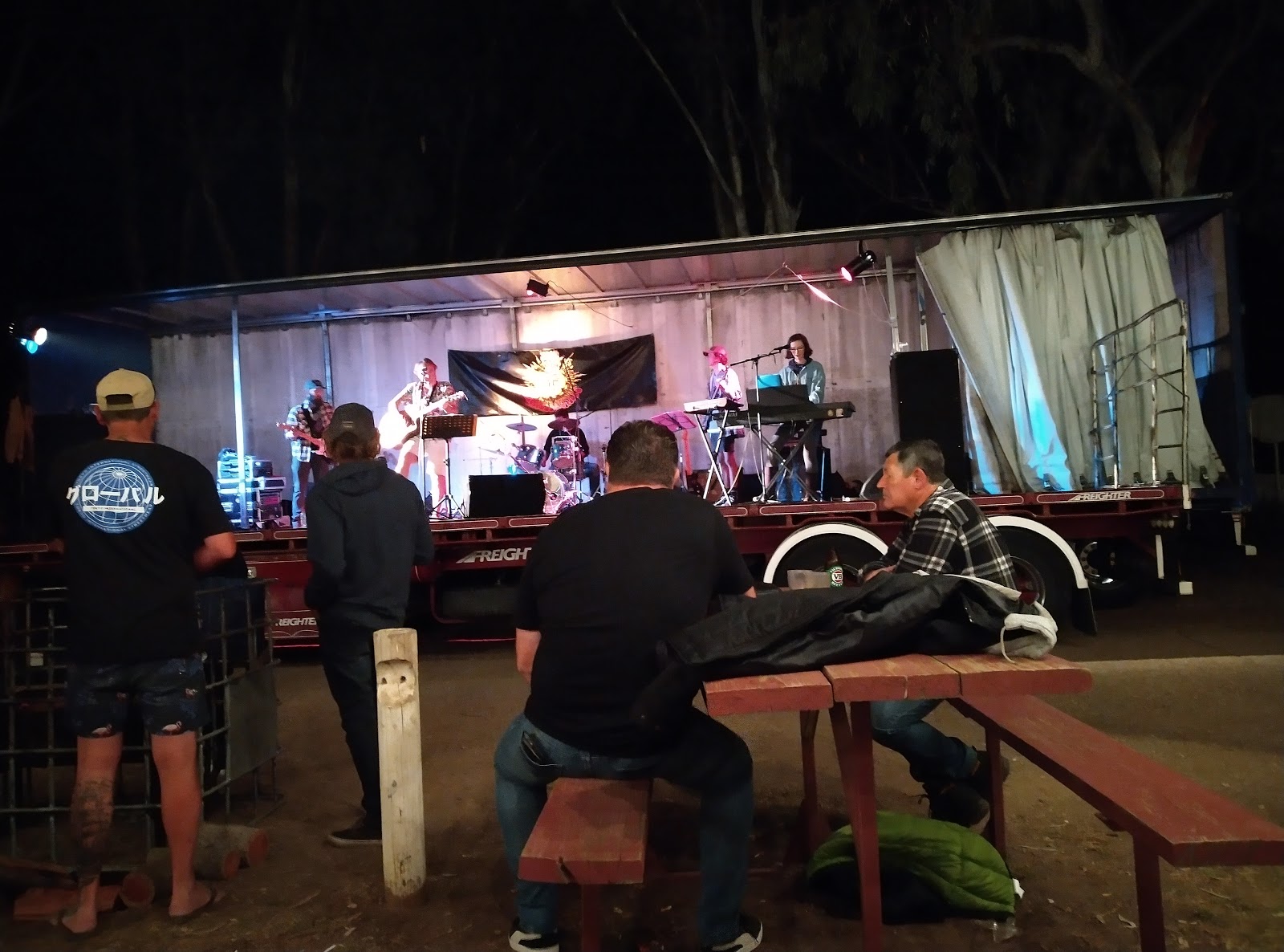 Black Swan Hotel in North Wagga Wagga - photo 5