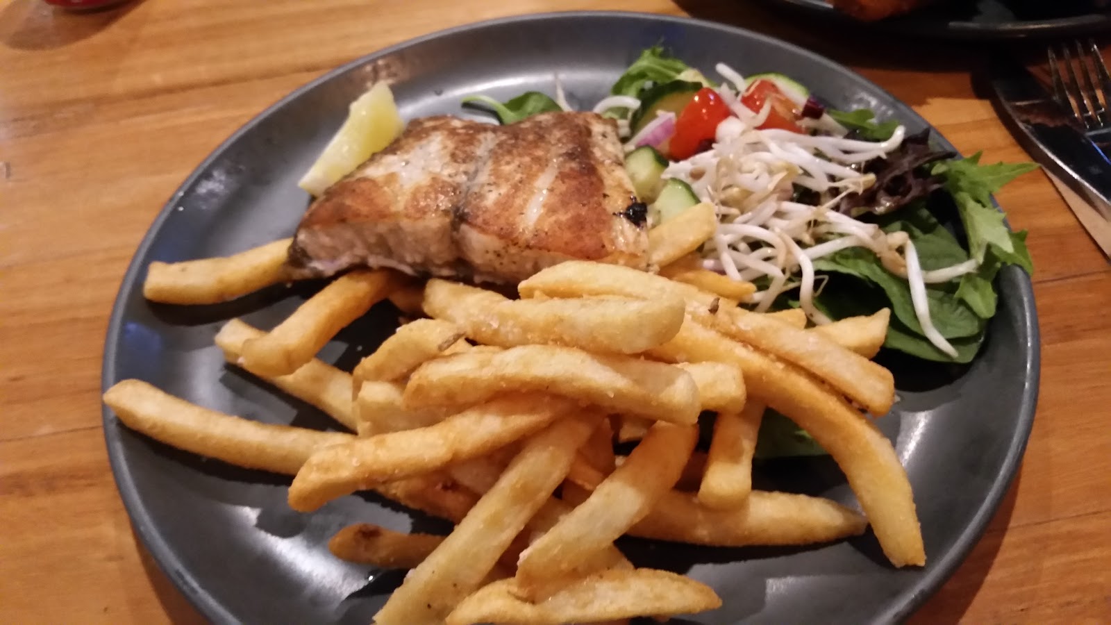 Blackbutt Hotel in New Lambton - photo 8
