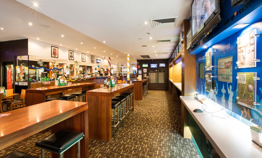 Blacktown Inn Hotel in Blacktown - photo 2