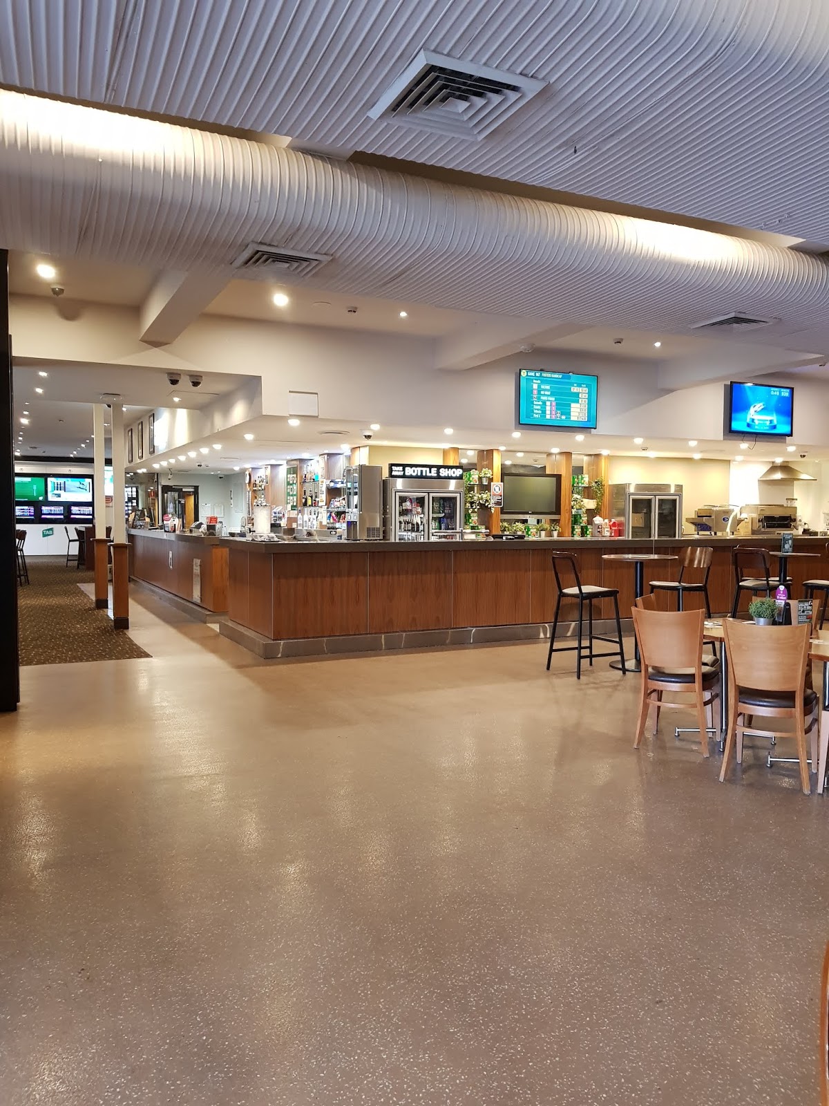 Blacktown Inn Hotel in Blacktown - photo 3