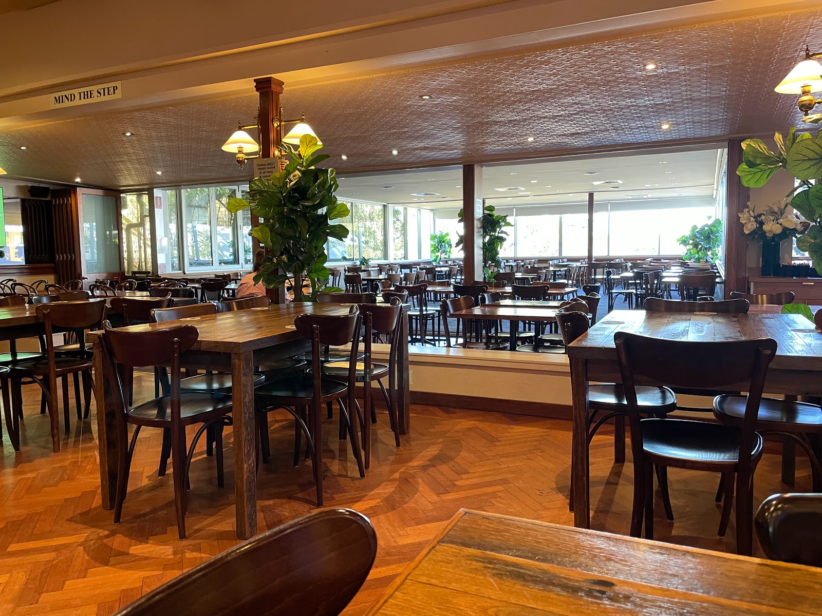 Blue Gum Hotel in Waitara - photo 2