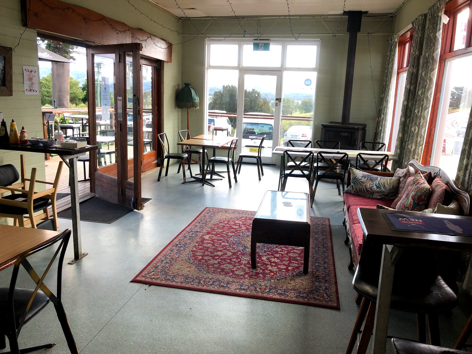 Bodalla Arms Hotel in Bodalla - photo 3