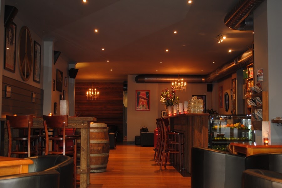 Bottle Rocket Bar & Cafe in Nowra - photo 1
