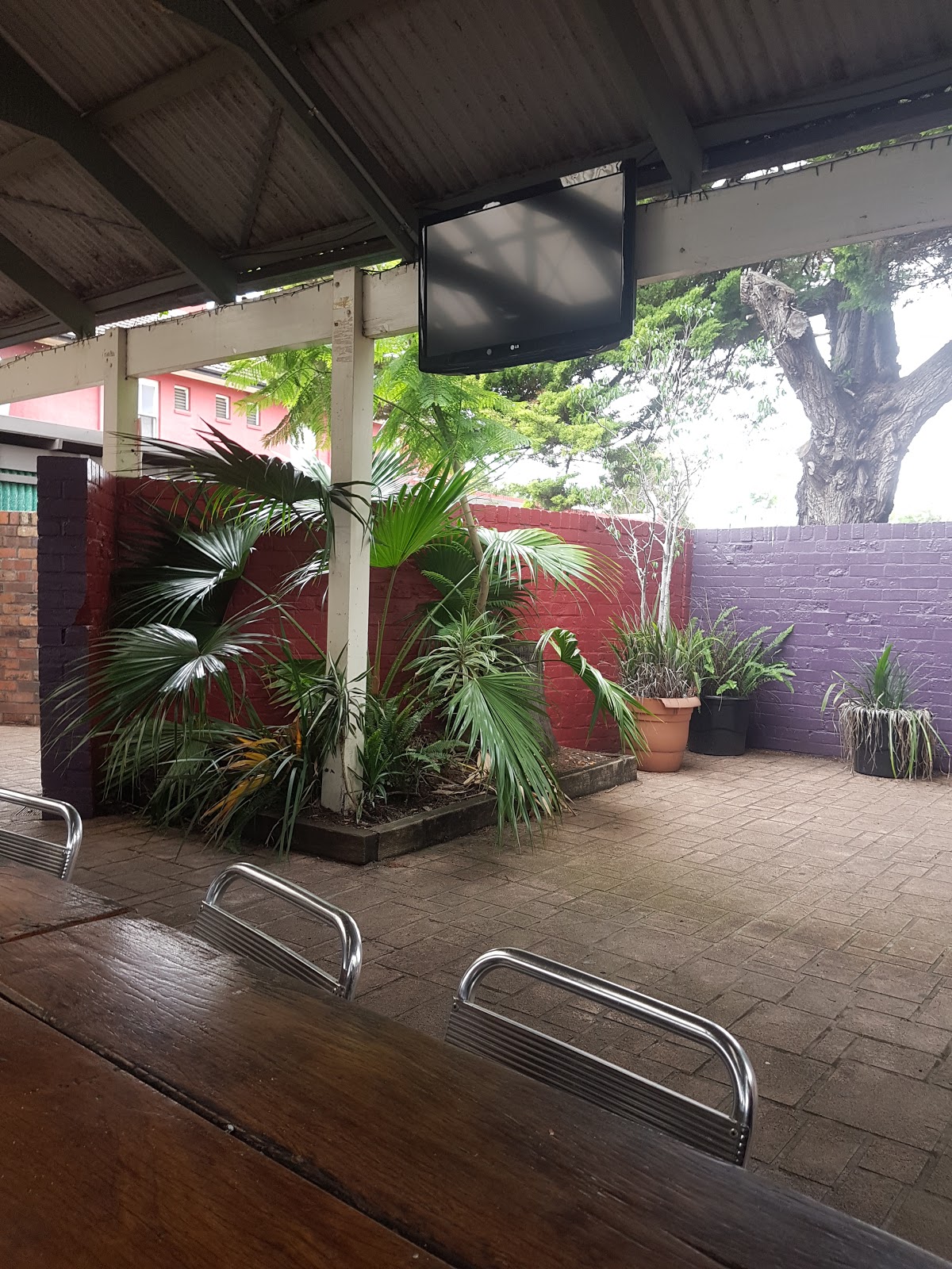 Bridge Tavern in Nowra - photo 3