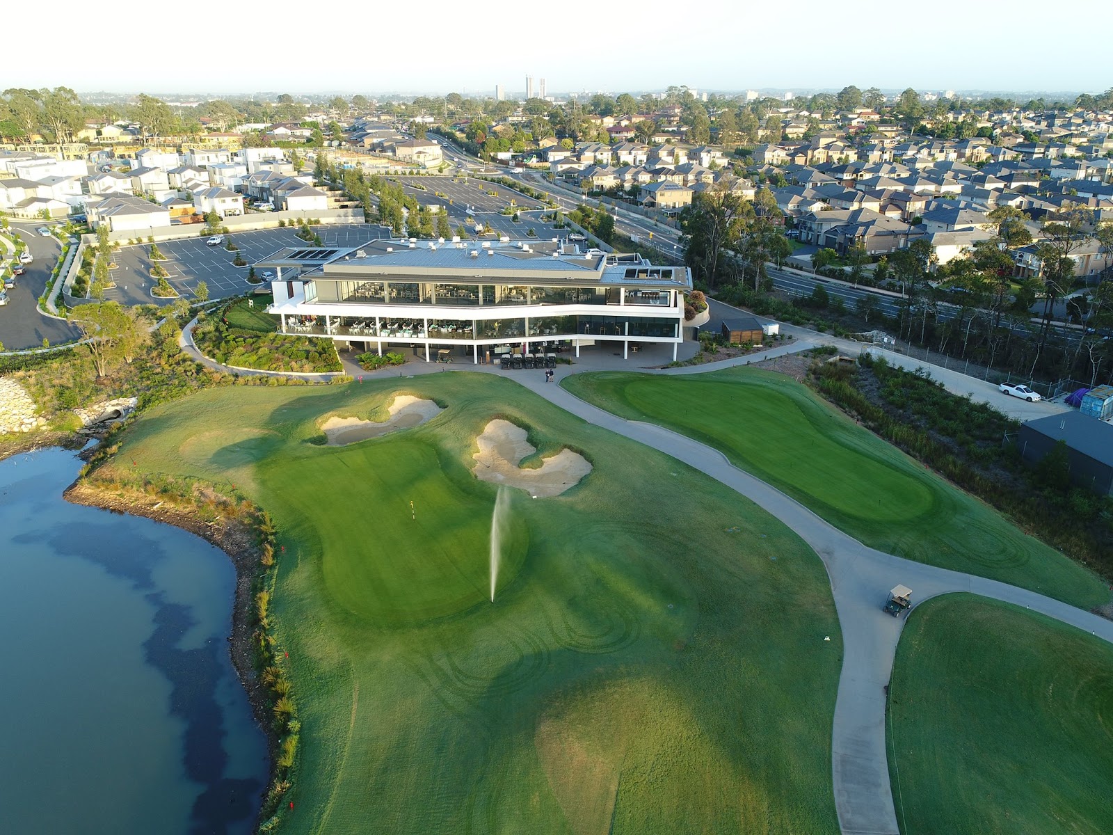Brighton Lakes Recreation & Golf Club in Moorebank - photo 2