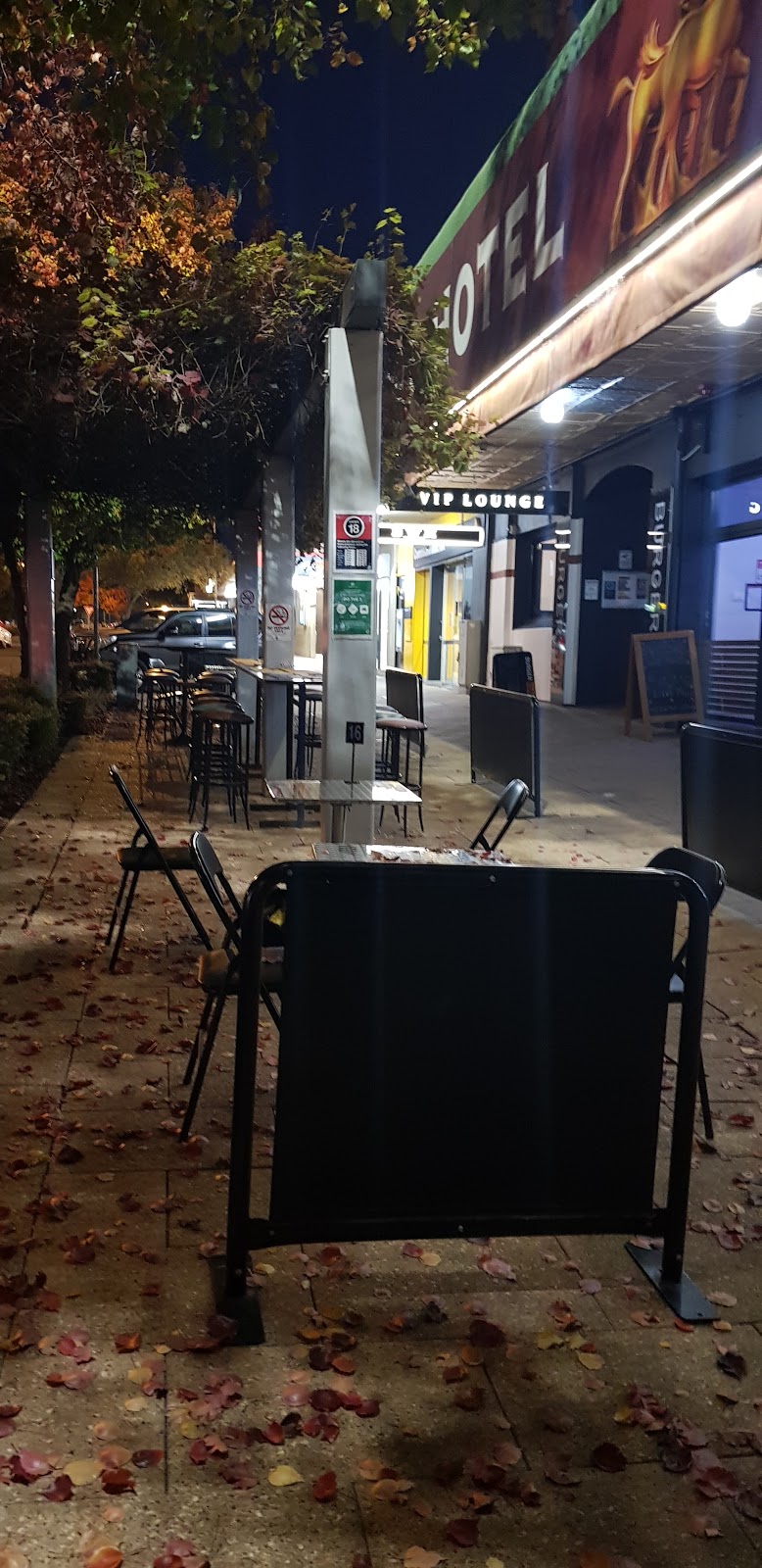 Broadway Hotel in Parkes - photo 4