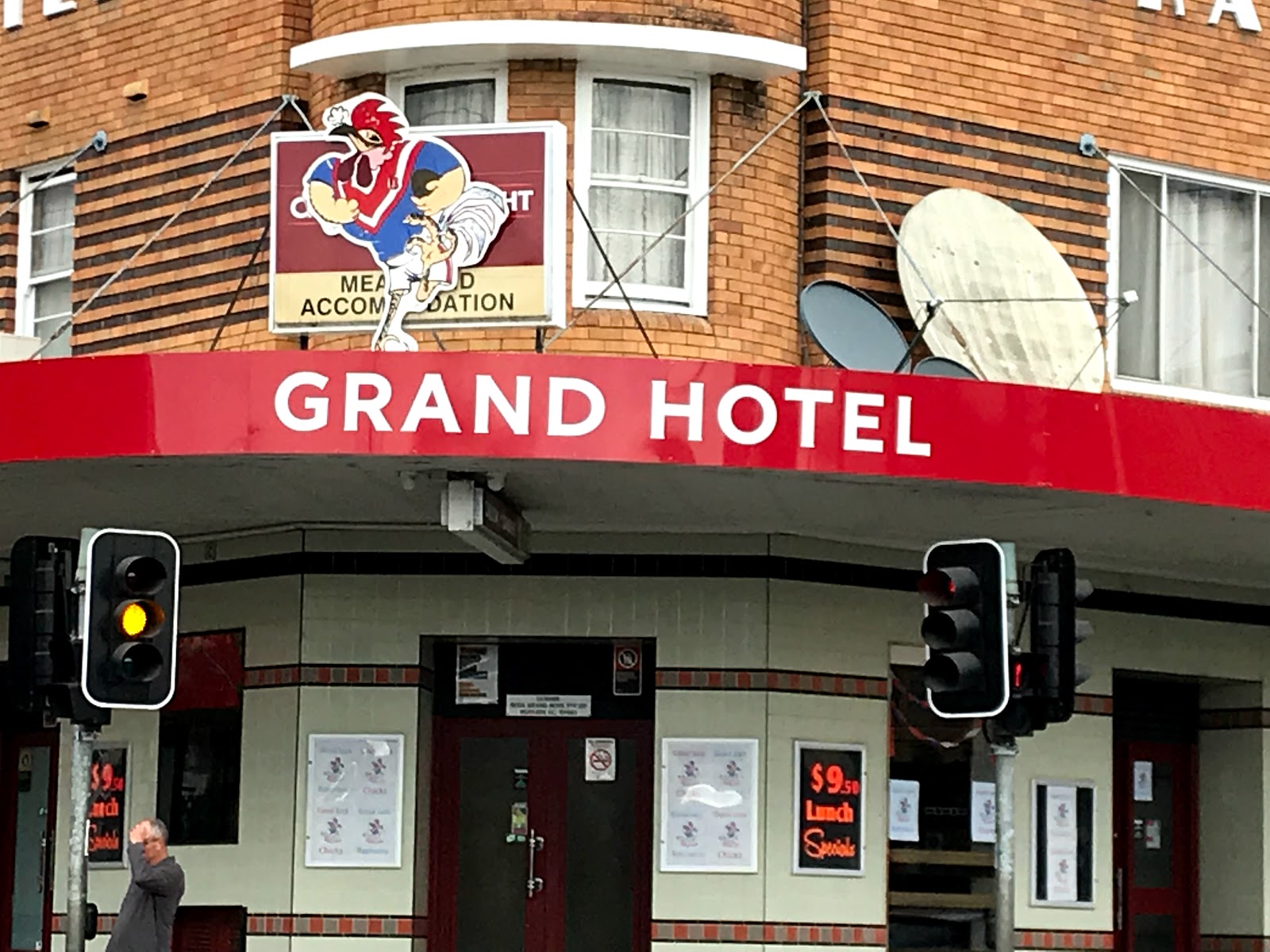 Browny's Bega Hotel in Bega - photo 8