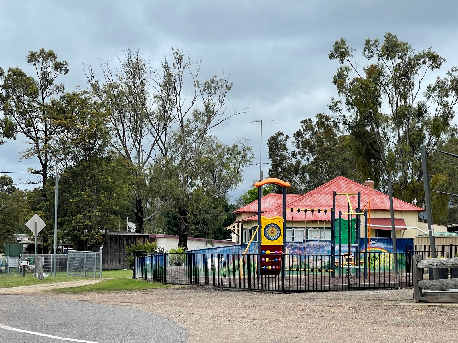 Bulga Tavern in Bulga - photo 2