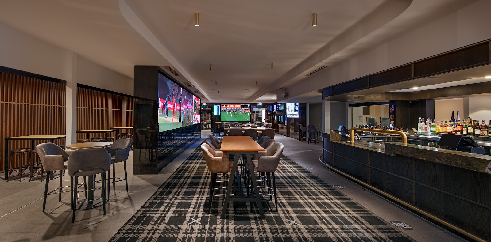 Cambridge Tavern in Fairfield - photo 3