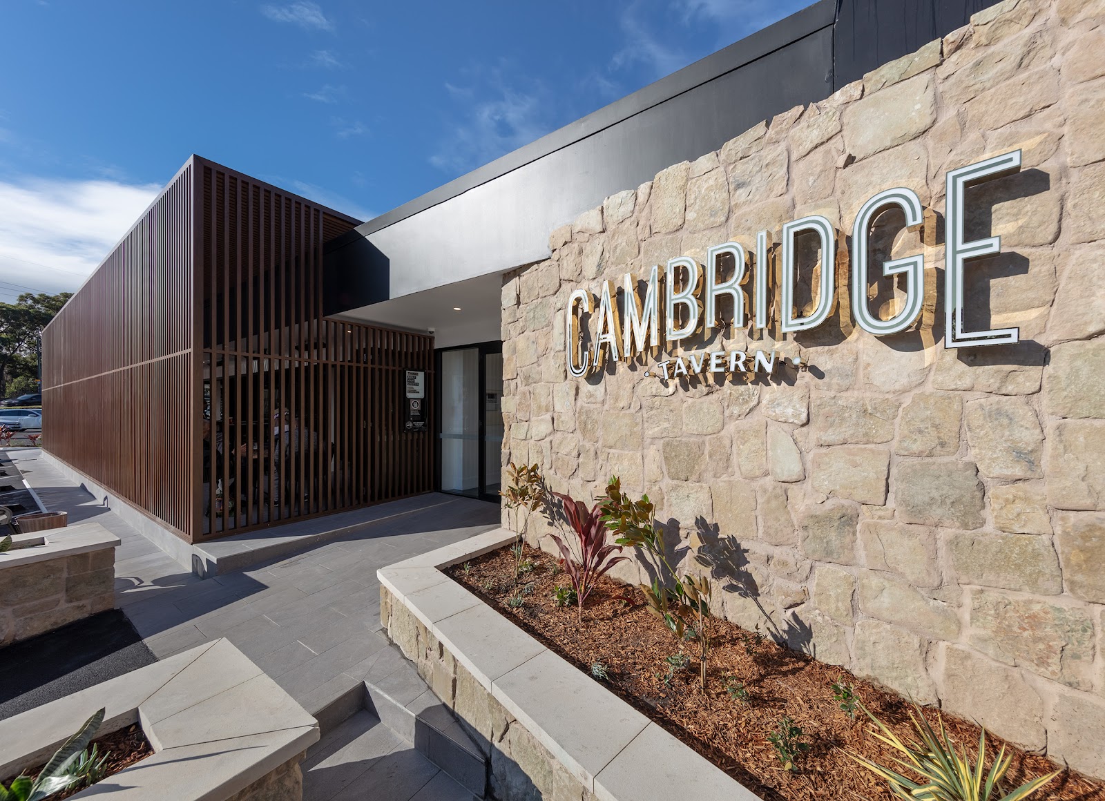 Cambridge Tavern in Fairfield - photo 1