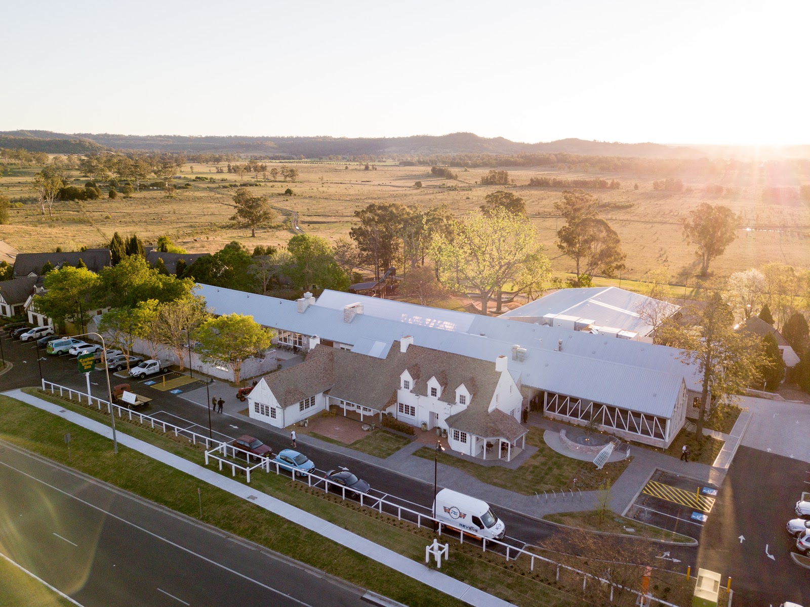 Camden Valley Inn in Camden South - photo 1