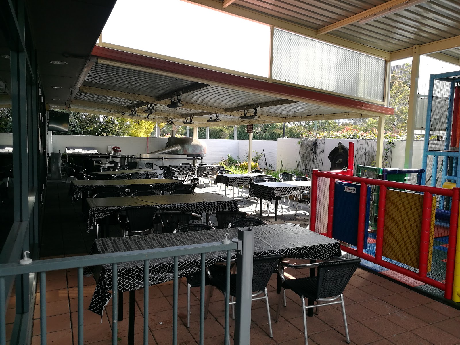 Carlingford Bowling, Sports & Recreation Club in Carlingford - photo 4