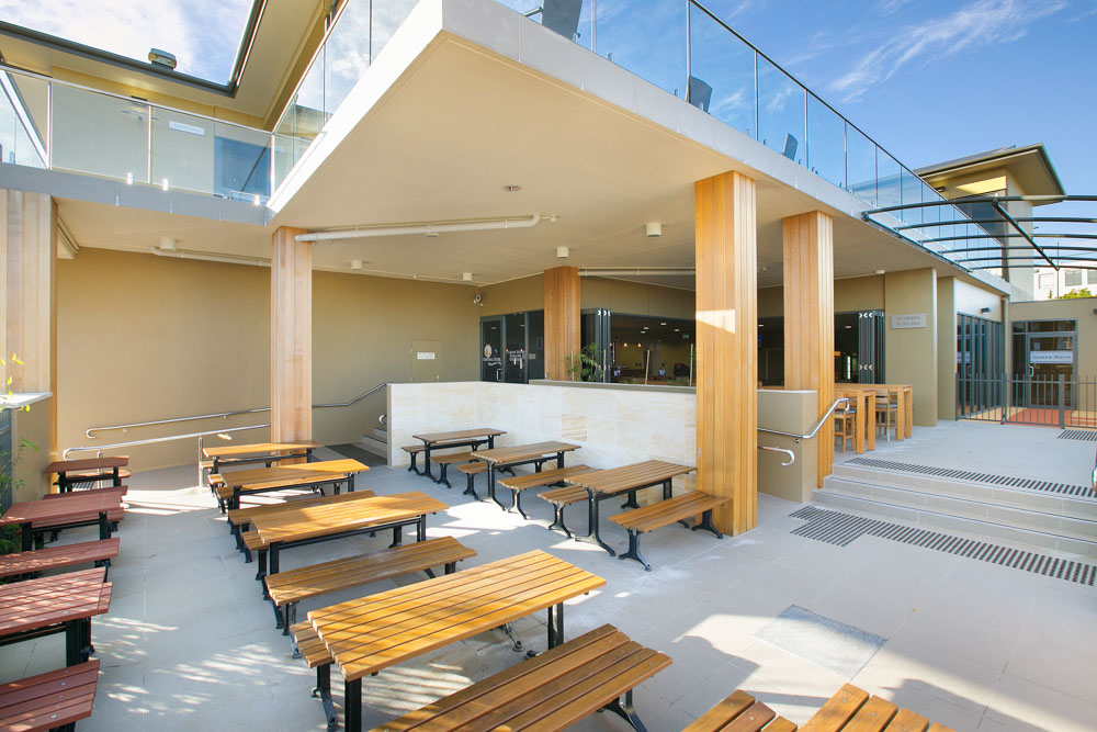Central Hotel Shellharbour in Shellharbour City Centre - photo 1