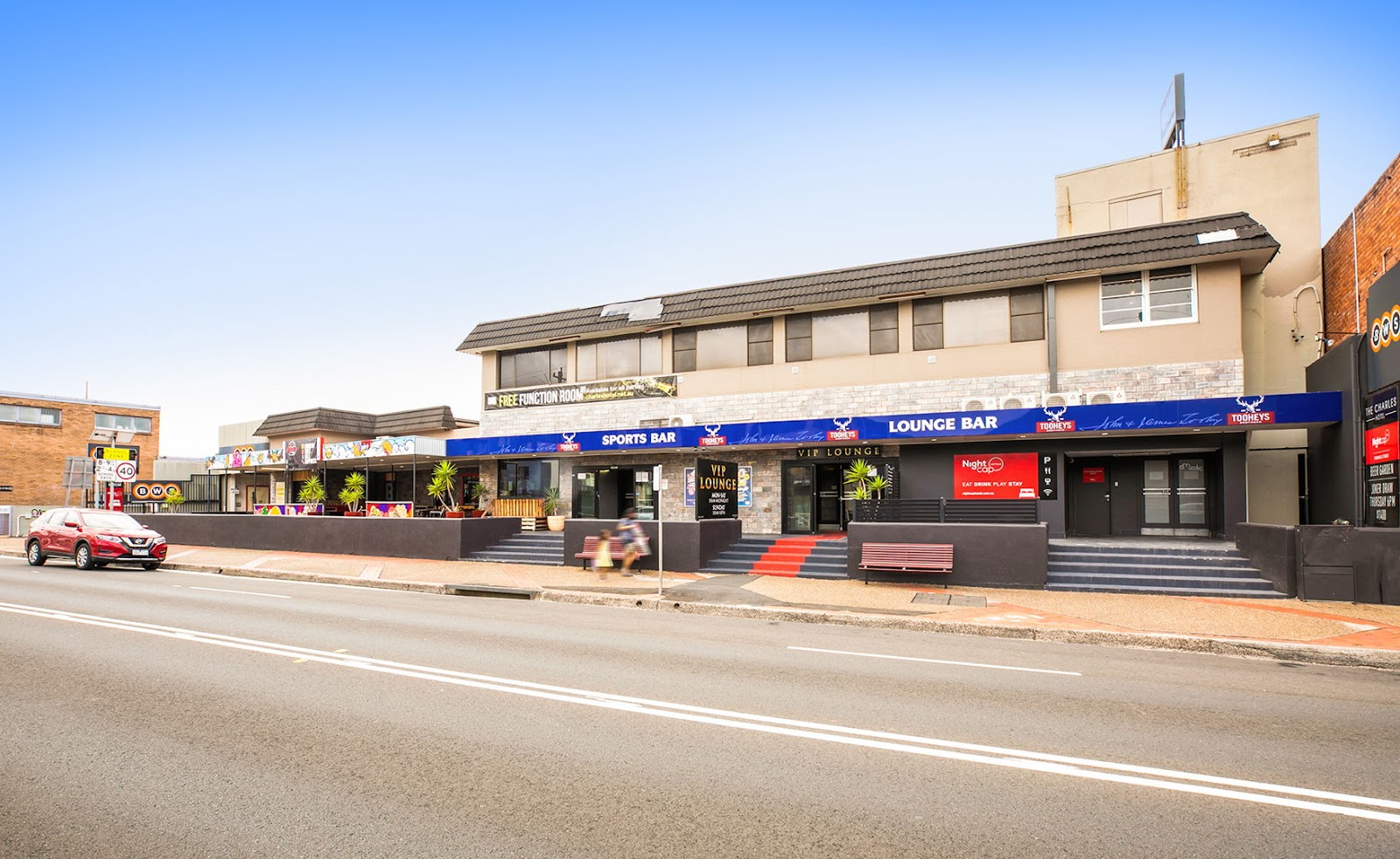 Charles Hotel in Fairy Meadow - photo 1
