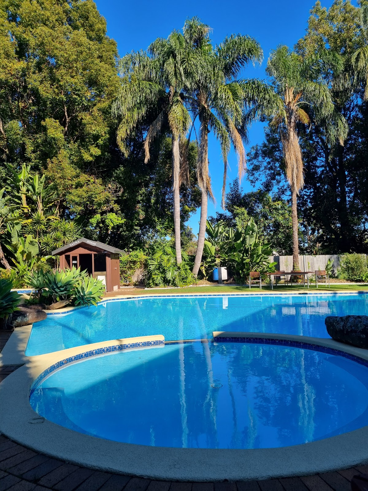 Checkers Country Resort and Conference Centre in Terrey Hills - photo 2