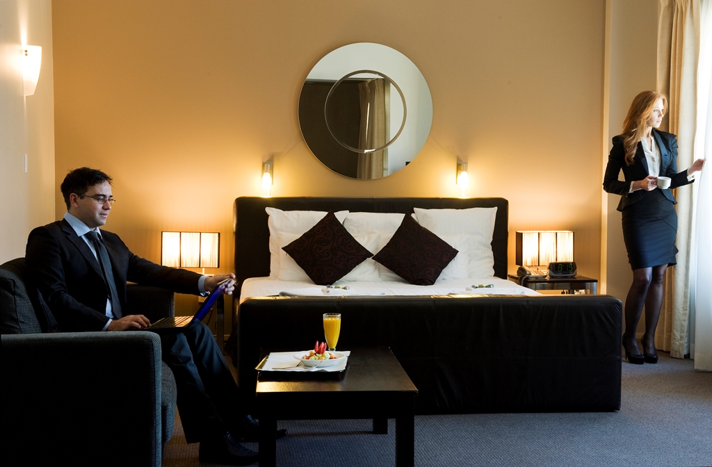 Clarendon Hotel in Newcastle - photo 3