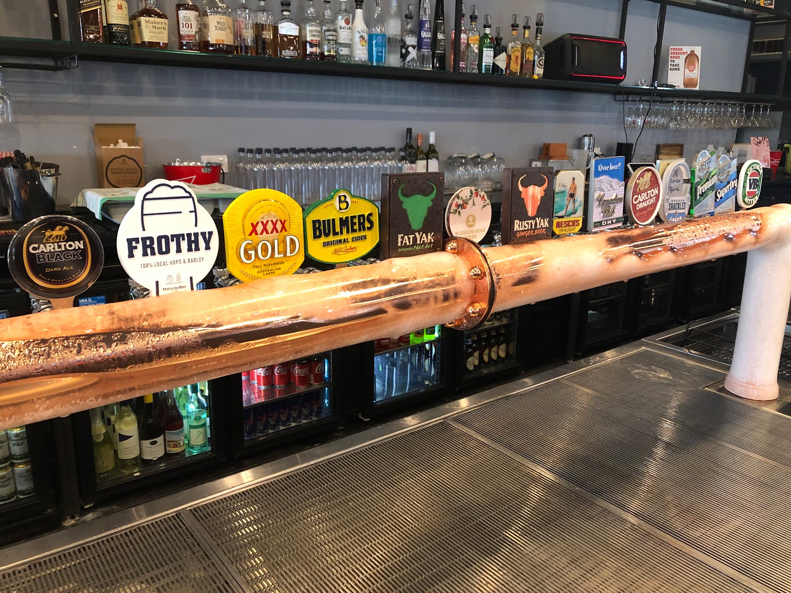 Clarendon Tavern in Clarendon - photo 3