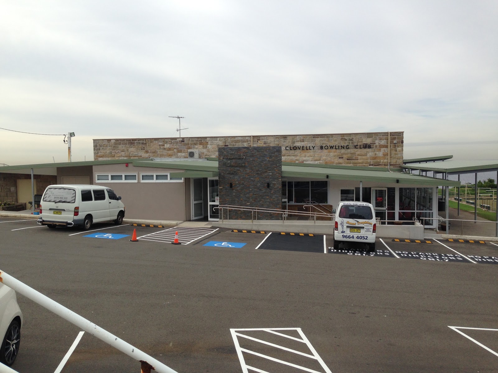 Clovelly Bowling & Recreation Club Ltd in Clovelly - photo 1