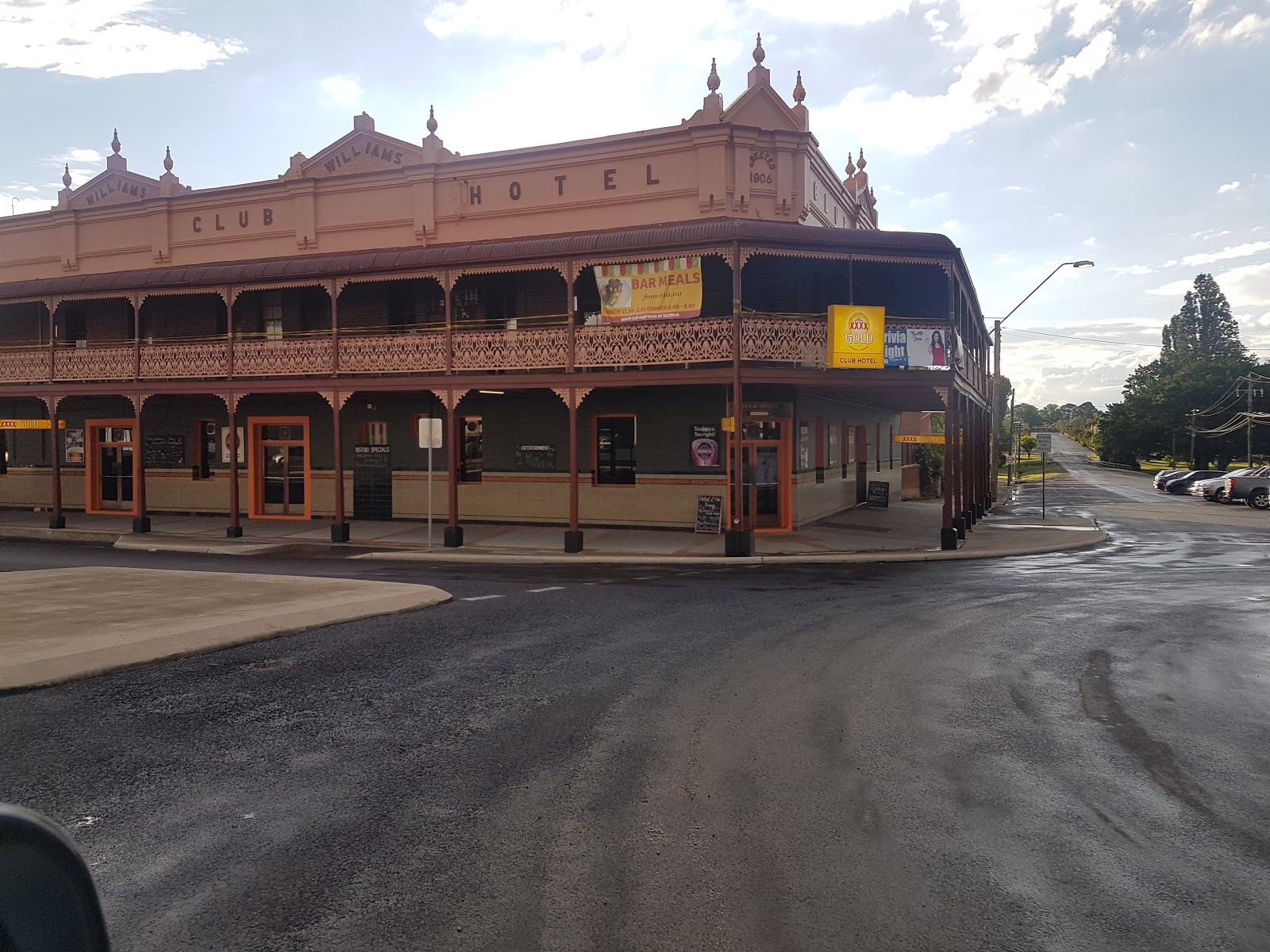 Club Hotel in Garah - photo 6