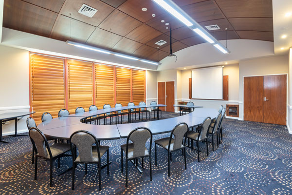 Club Macquarie Ltd in Argenton - photo 6