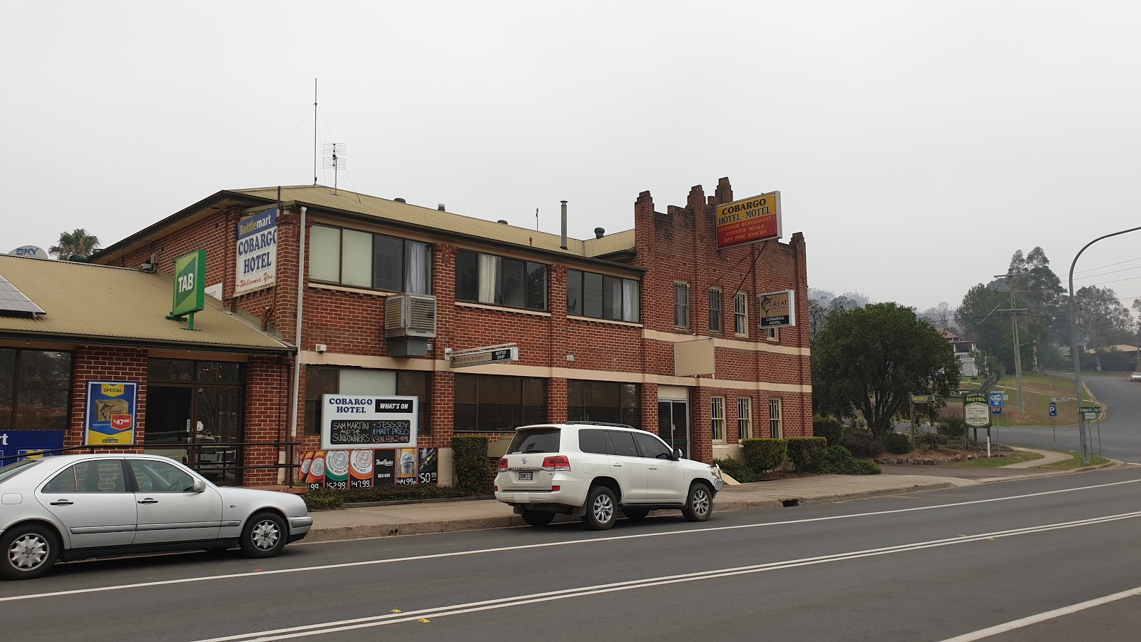 Cobargo Hotel in Cobargo - photo 1