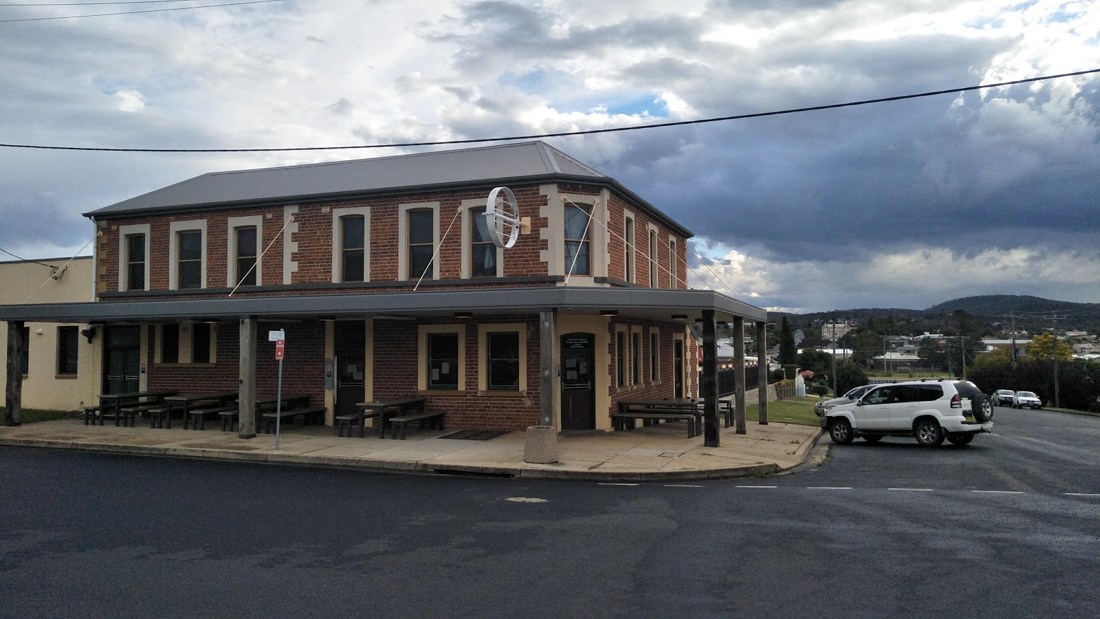 Coffeys Hotel in Cooma - photo 1