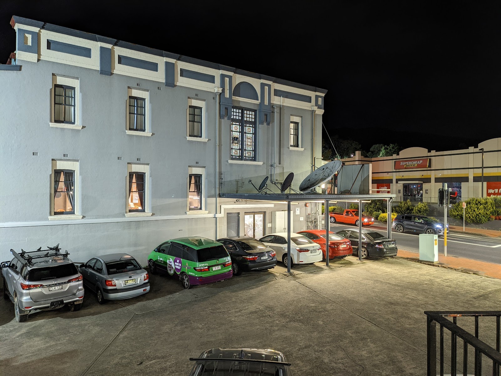 Commercial Hotel Motel in Lithgow - photo 3