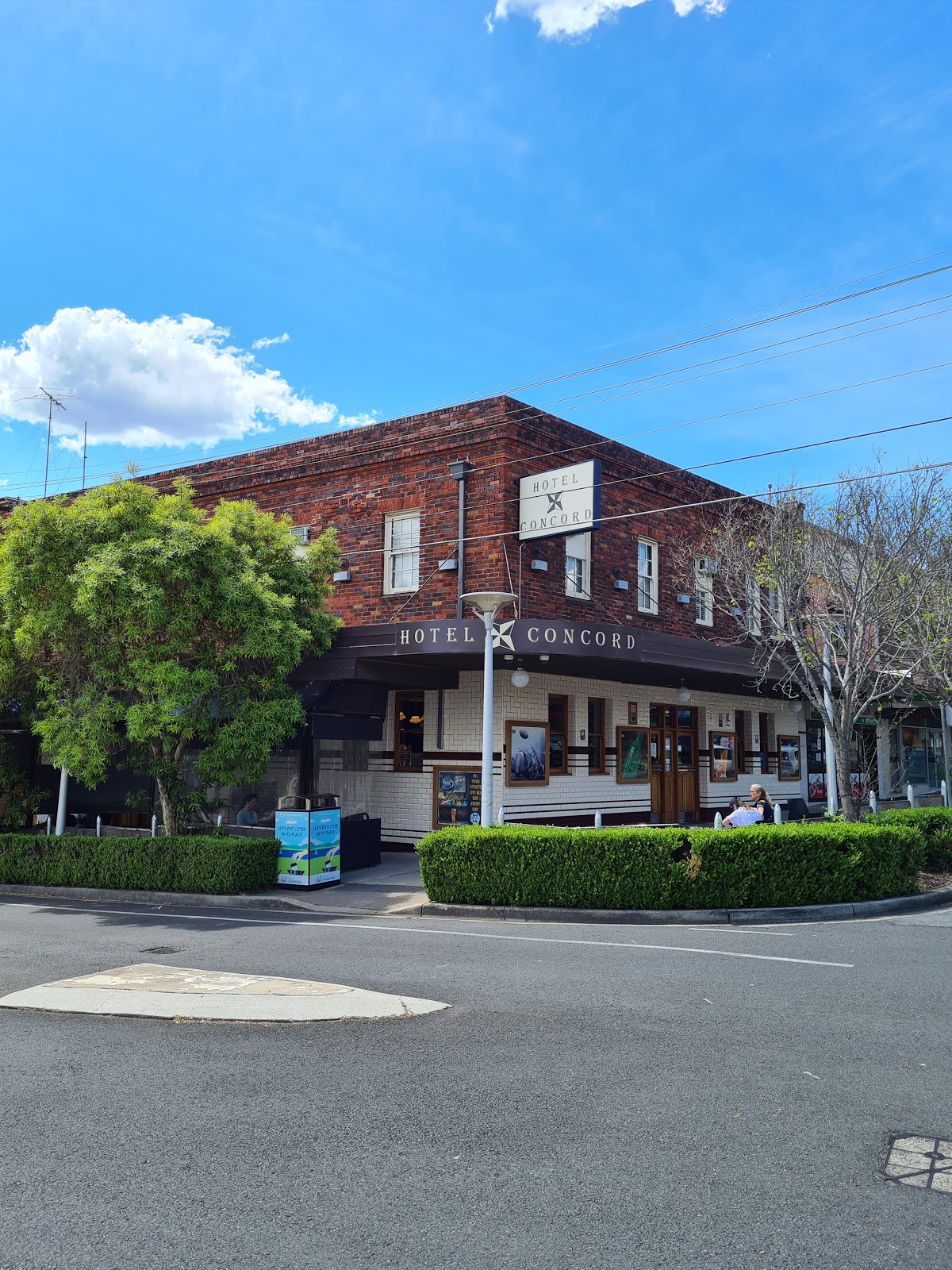 Concord Hotel in Concord West - photo 1