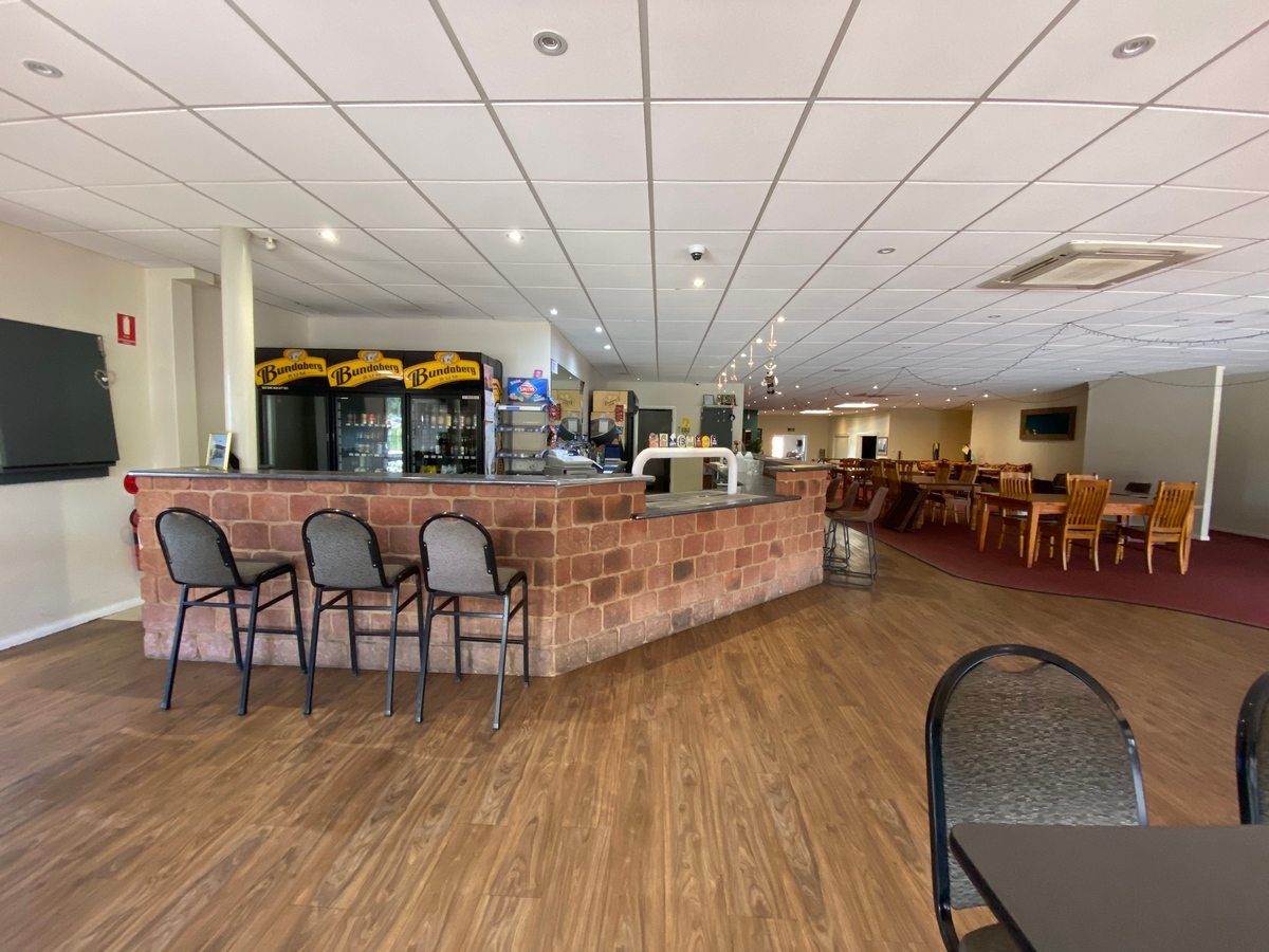 Condobolin Hotel Motel in Condobolin - photo 2