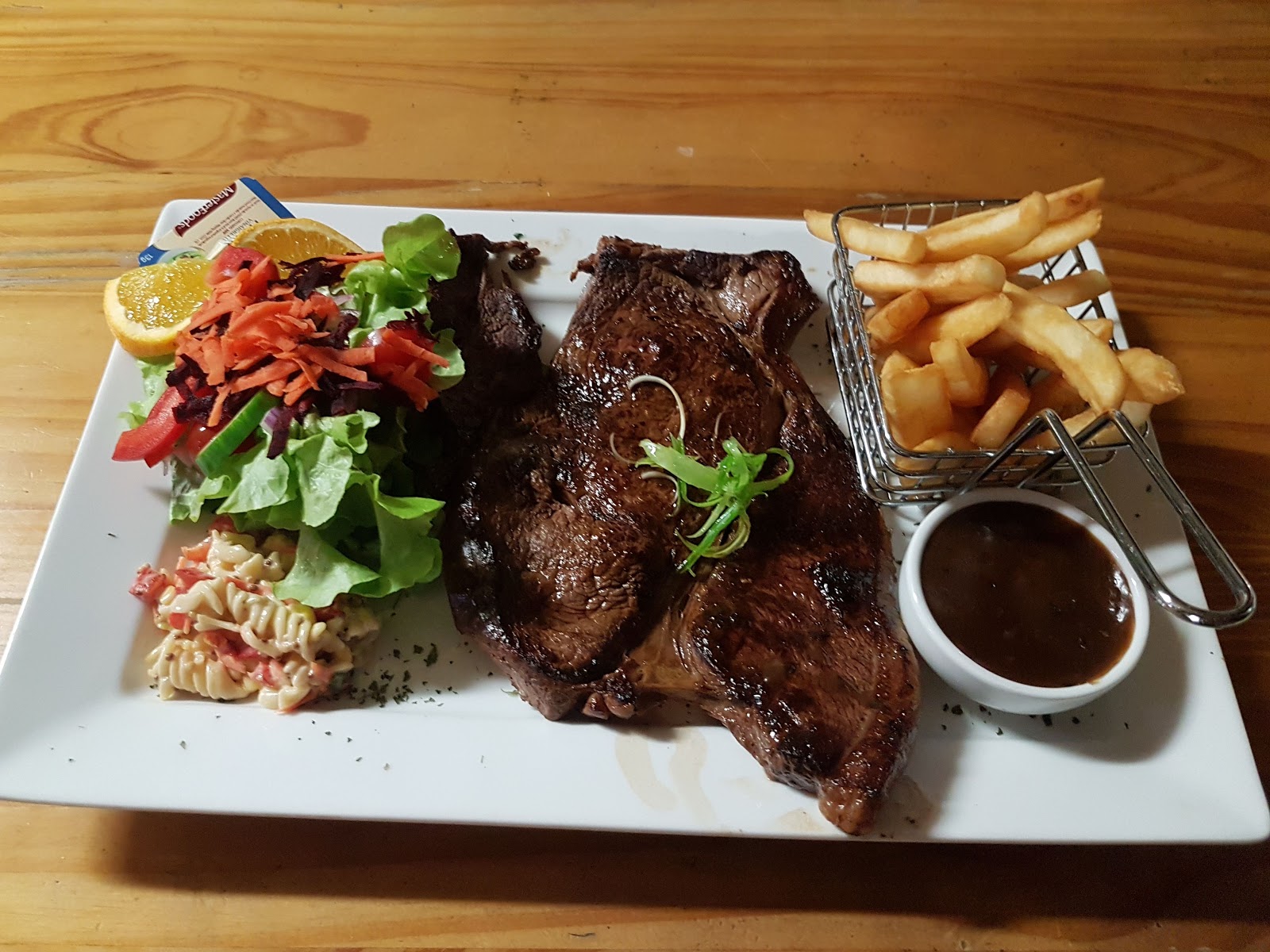 Coolah Valley Hotel in Coolah - photo 4