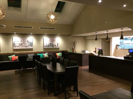 Cooma Hotel in Cooma - photo 3