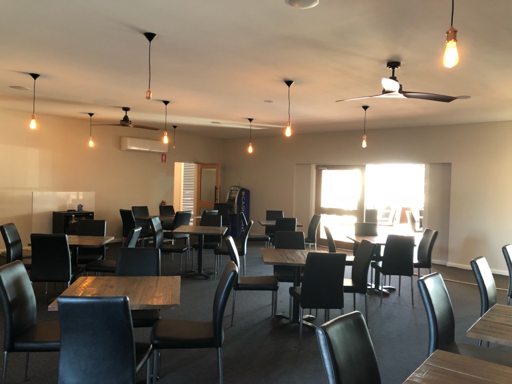 Copper City Hotel in Cobar - photo 2