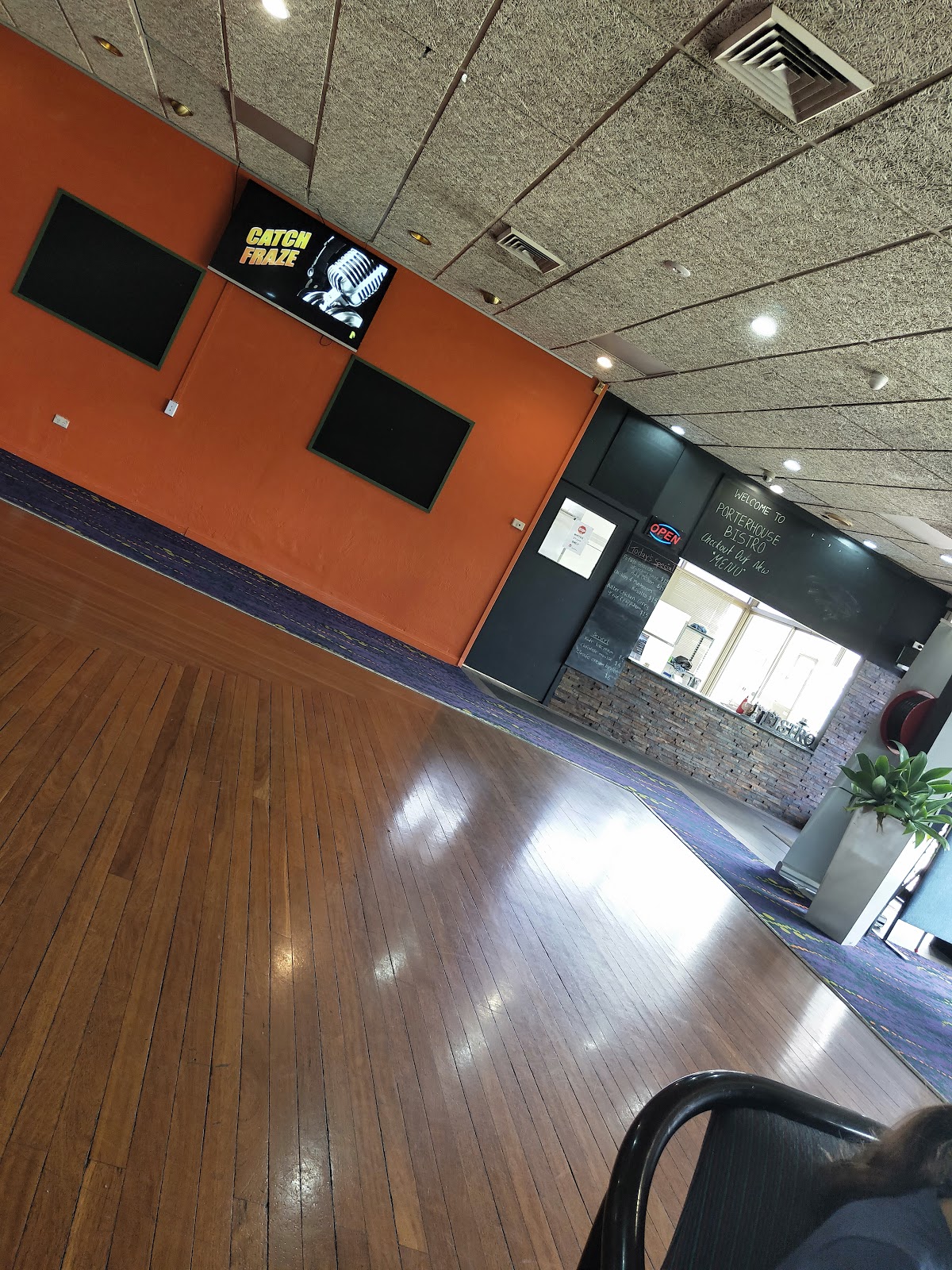 Corrimal Bowling Club in Corrimal - photo 4