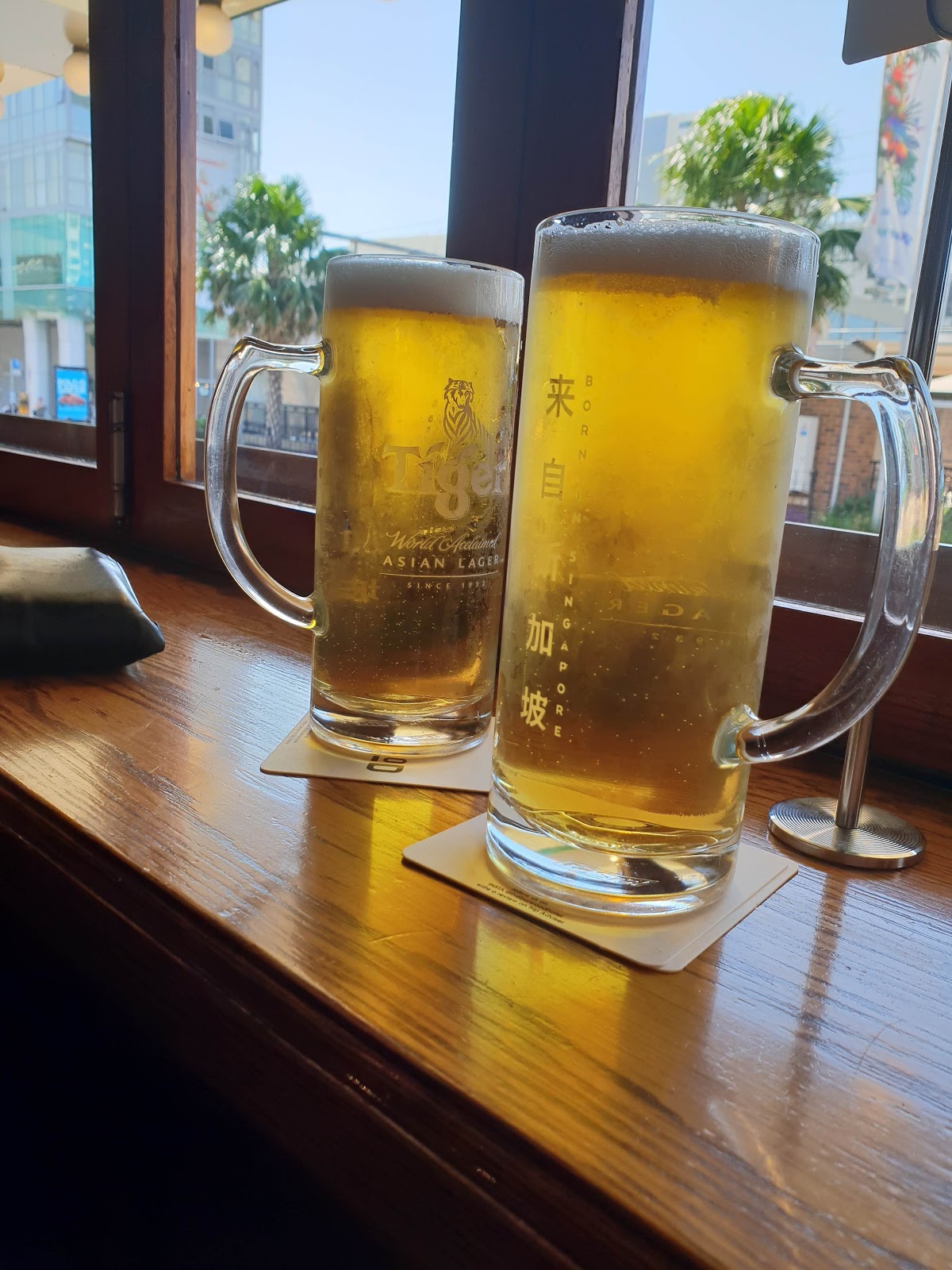 Crescent Tavern in Fairfield - photo 9